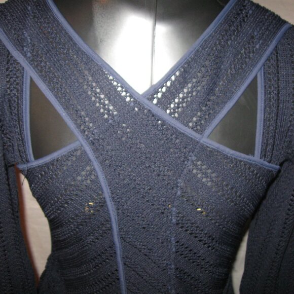 BCBG MAX AZARIA Crochet Crossover S Cut Out V Neck Navy Blue Sweater Top… - Picture 2 of 6